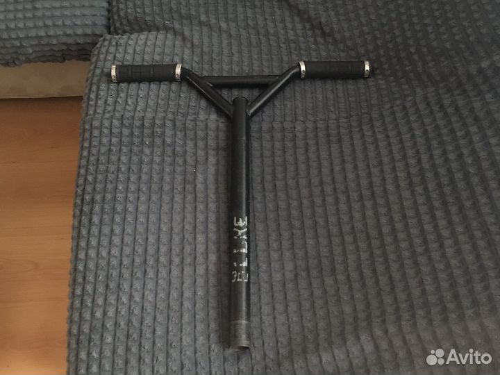 Трюковой самокат tech team duker 303