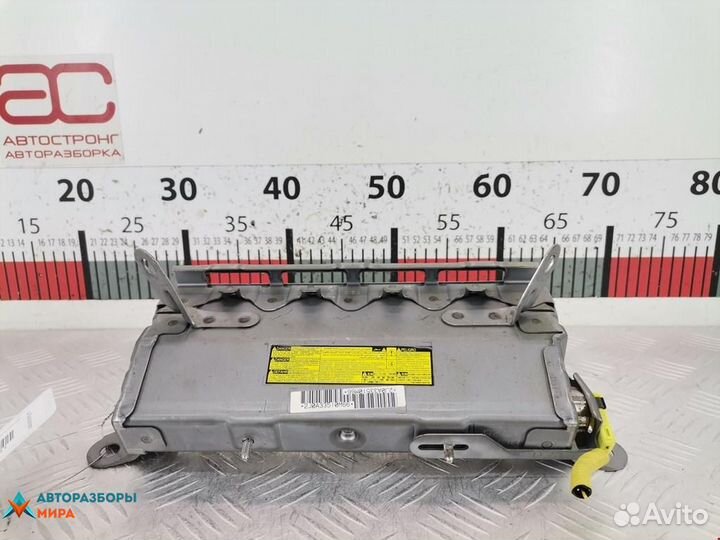 Подушка безопасности коленная Toyota Avensis