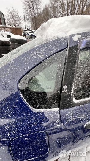 Форточка задняя Renault Symbol/Thalia