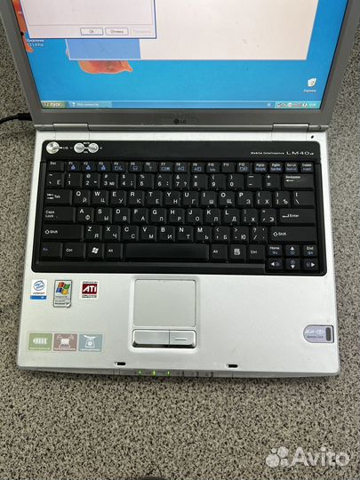 Ноутбук LG LM40