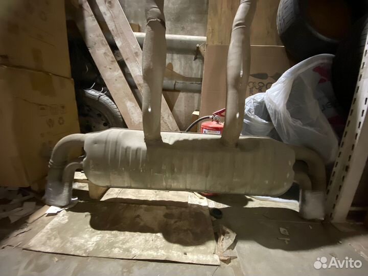 Оригинальная выхлопная система на мерседес gls63