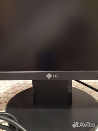 Монитор LG flatron