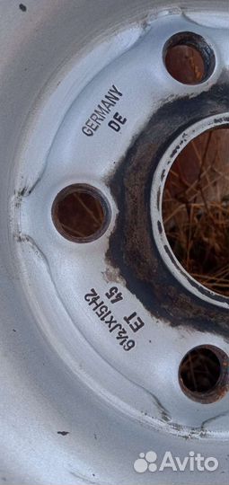 Продаю колесные штампованные диски бу 4шт