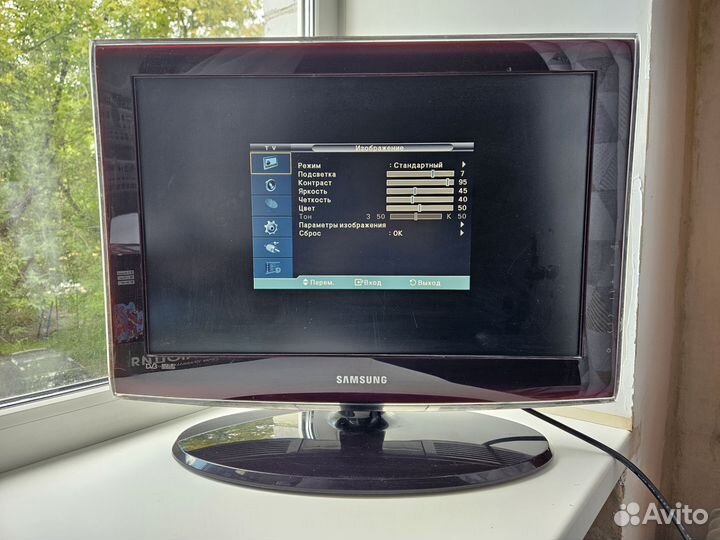 Телевизор samsung