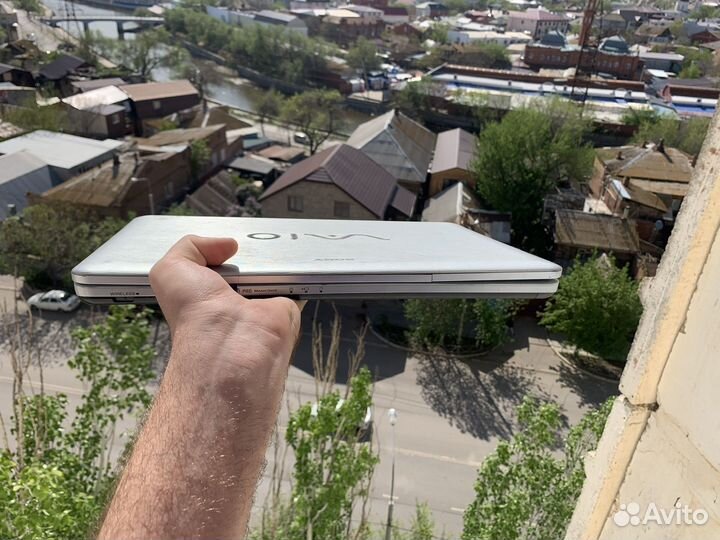 Ноутбук Sony Vaio PCG-7173P