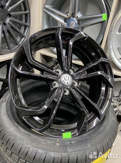 Литые блэк диски Polo Sloda и др. R17 5*100