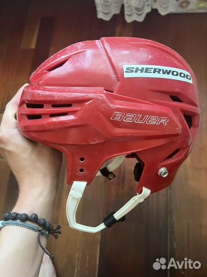 Хоккейный шлем React