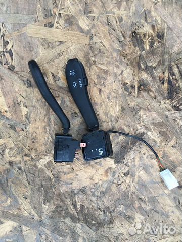 Подрулевые переключатели на Лада Приора