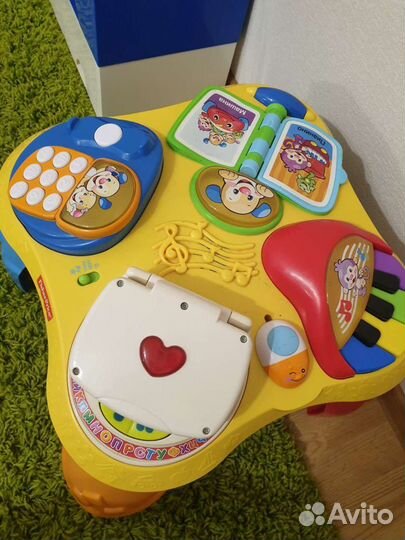 Развивающий столик fisher price