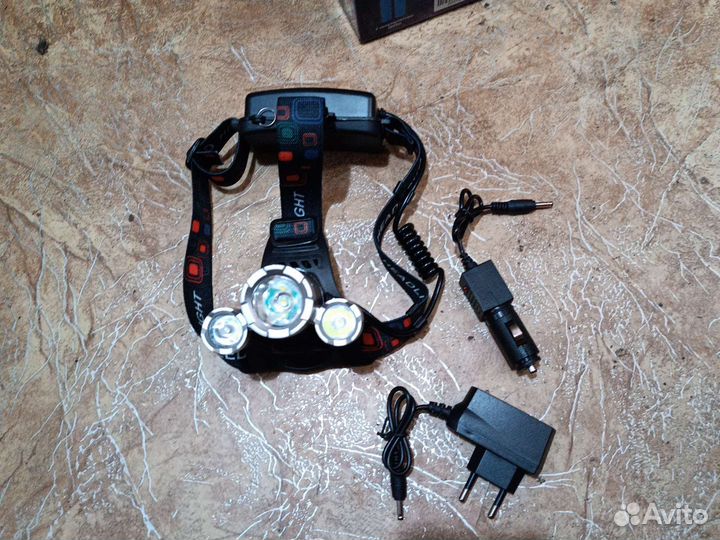 Мощный налобный аккумуляторный фонарь