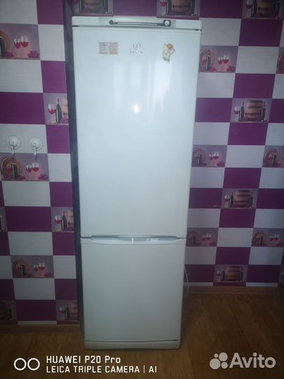 Холодильник indesit