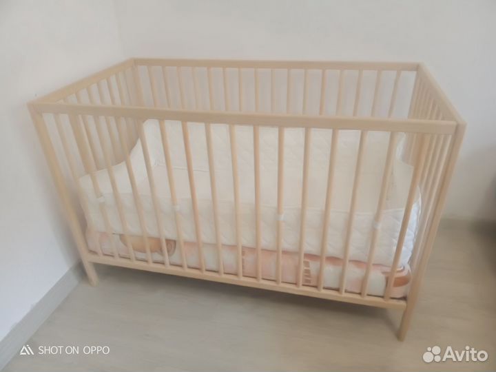 Детская кровать IKEA с матрасом