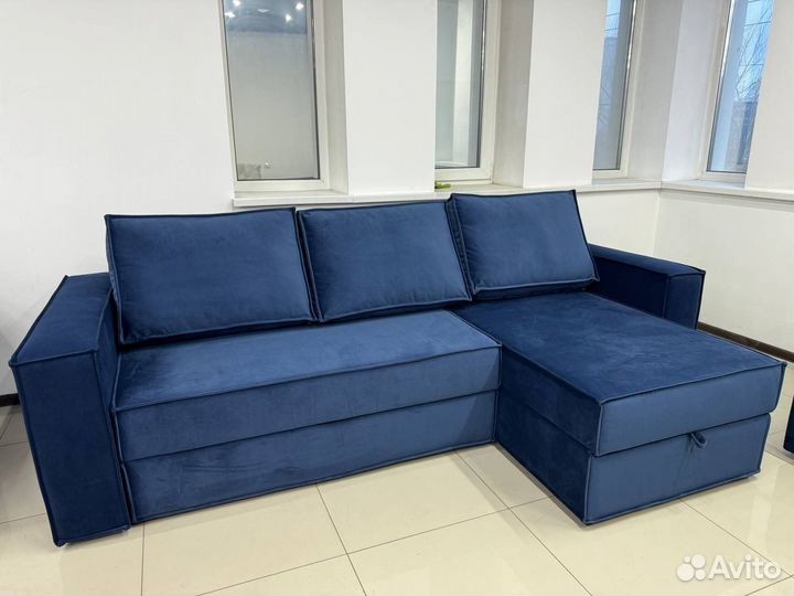 Диван угловой универсальный