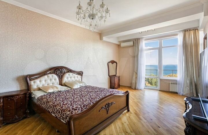 2-к. квартира, 70 м², 3/7 эт.