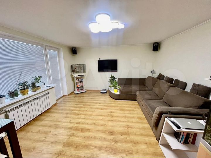 3-к. квартира, 73 м², 5/9 эт.