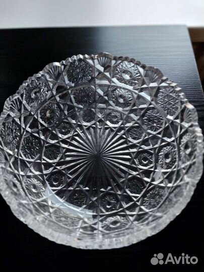 Большая хрустальная ваза для фруктов