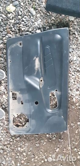 Дверные карты и спойлер 2115