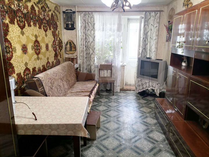 3-к. квартира, 42 м², 3/5 эт.