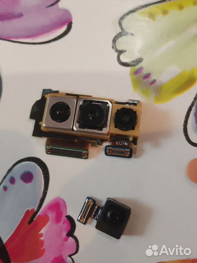 Samsung Galaxy S10 разбор