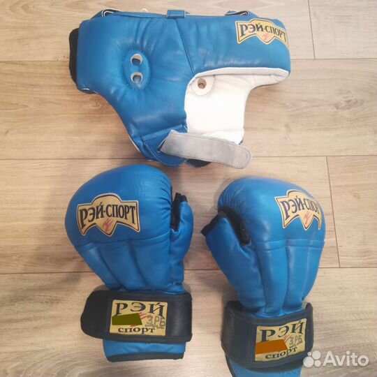 Боксерские набор рей (перчатки и шлем)