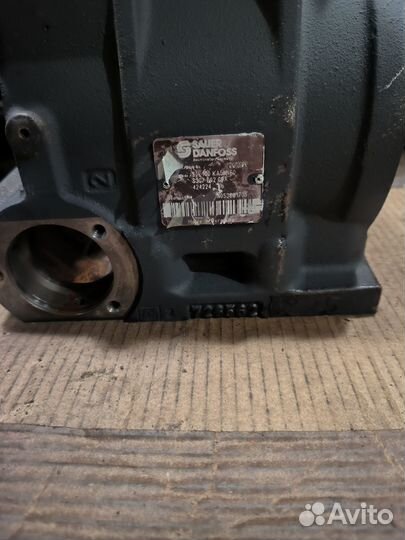 Гидронасос sauer danfoss 90L100
