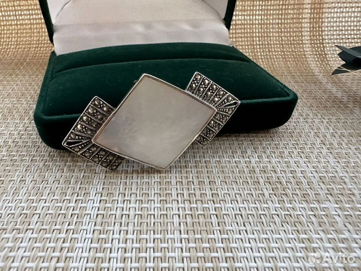 Брошь серебро 925 перламутр марказиты патина Евро