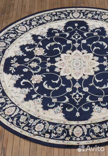 Ковер 160 на 160 см новый