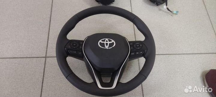 Подушка водителя Toyota Rav 4 XA 50