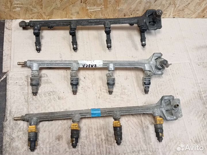 Топливная рампа с форсунками Газель 406 мотор