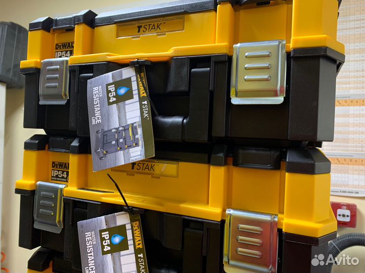 Ящик для инструмента dewalt tstak dwst83344-1