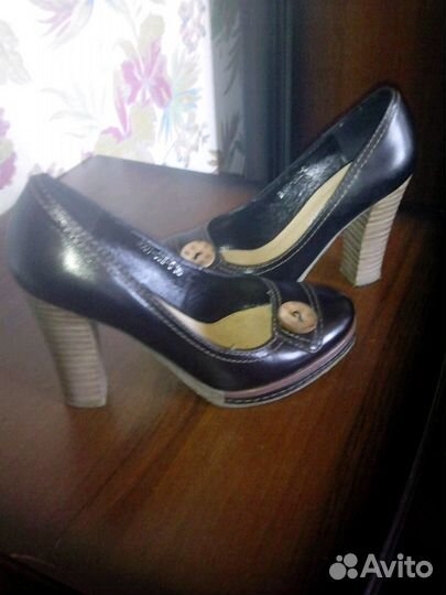 Туфли женские