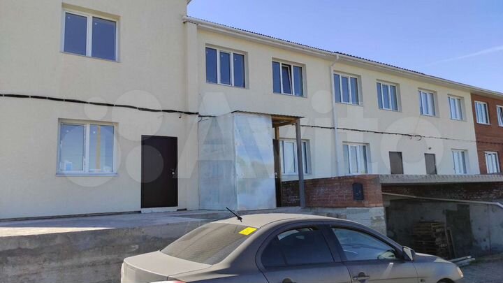 Таунхаус 200 м² на участке 1 сот.