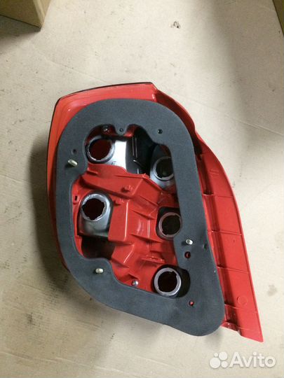 Фонарь задний правый Daewoo Gentra Lacetti