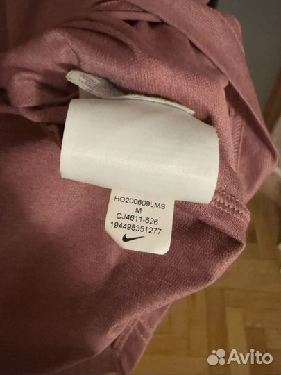 Футболка Nike размер M