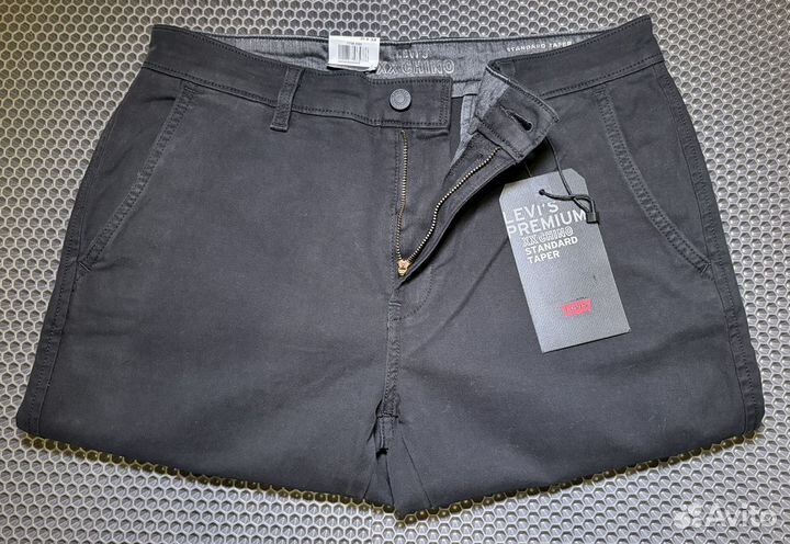 Брюки Levi's XX Chino Standard Taper 31x34 черные