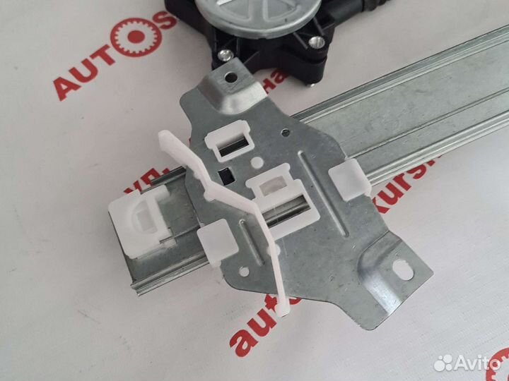 Стеклоподъемник передний левый Kia Spectra Спектра