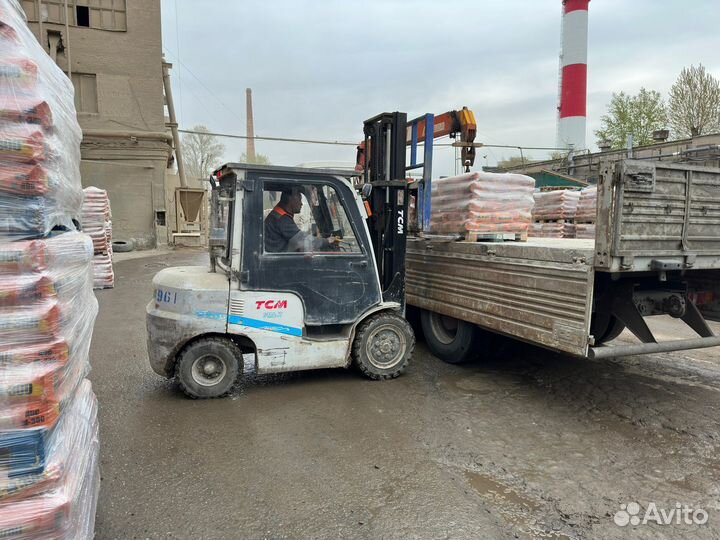 МАЗ 6303А5-320 с КМУ, 2011