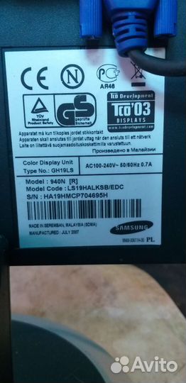 Монитор Samsung