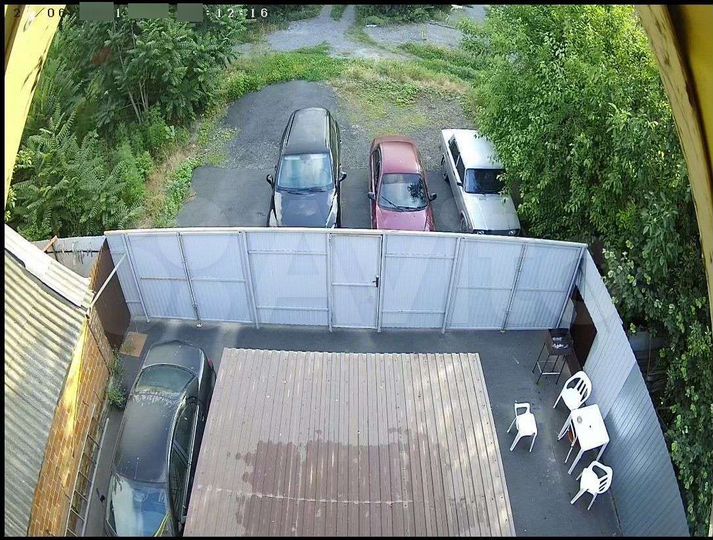 Комната 100 м², 1/2 эт.