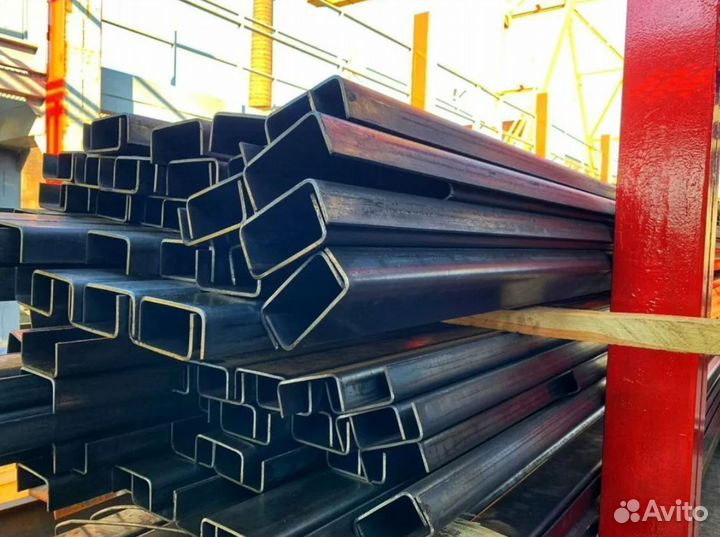 Швеллер гнутый 140х60х4