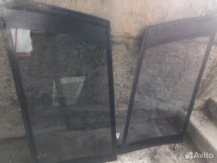 Стекло заднее mercedes