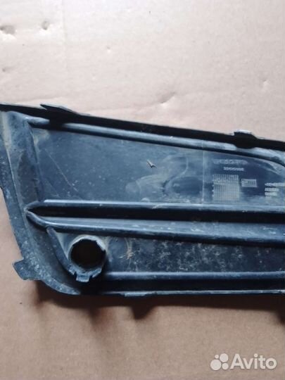 Накладка бампера вольво хс 60