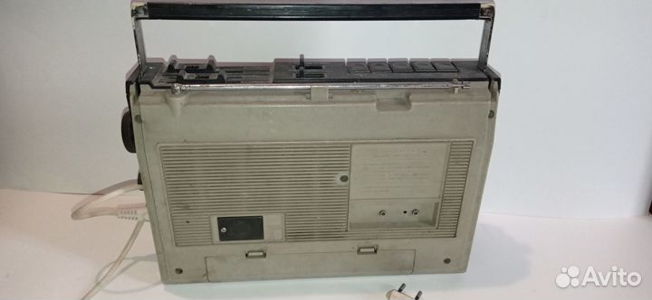 Магнитола Sanyo 2429H