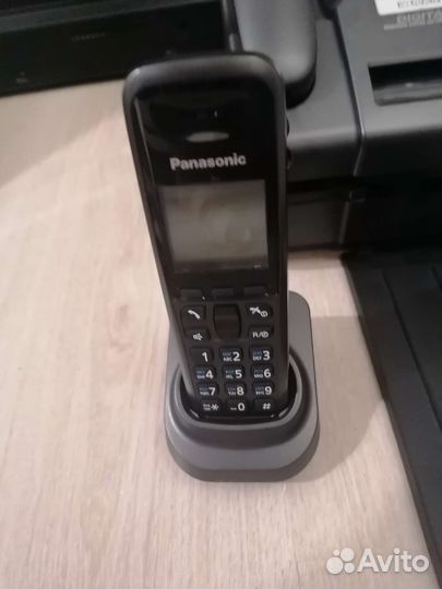 Факс Panasonic KX-FLC418