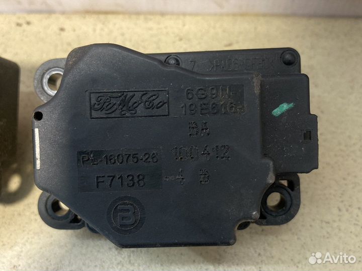 Volvo V70 Привод заслонки печки