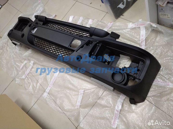 Бампер Ивеко Еврокарго 504281887