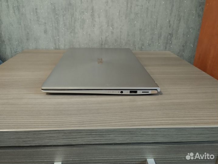 Ультрабук Asus Zenbook UX433FA