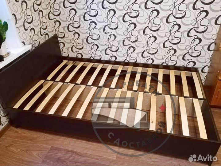 Кровать двухспальная
