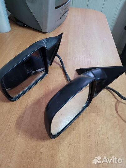 Левое зеркало Saab 9000