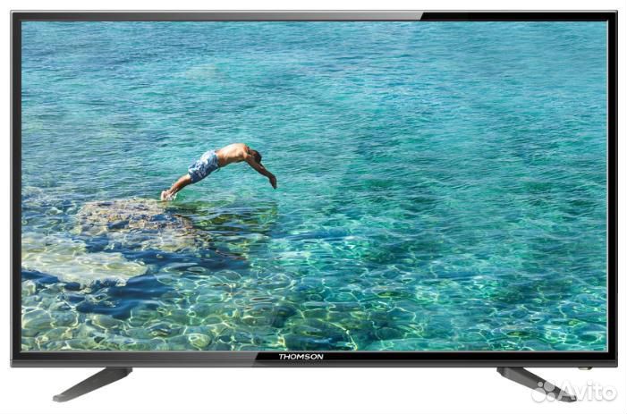 Thomson T32D LED с встроенным цифровым тюнером